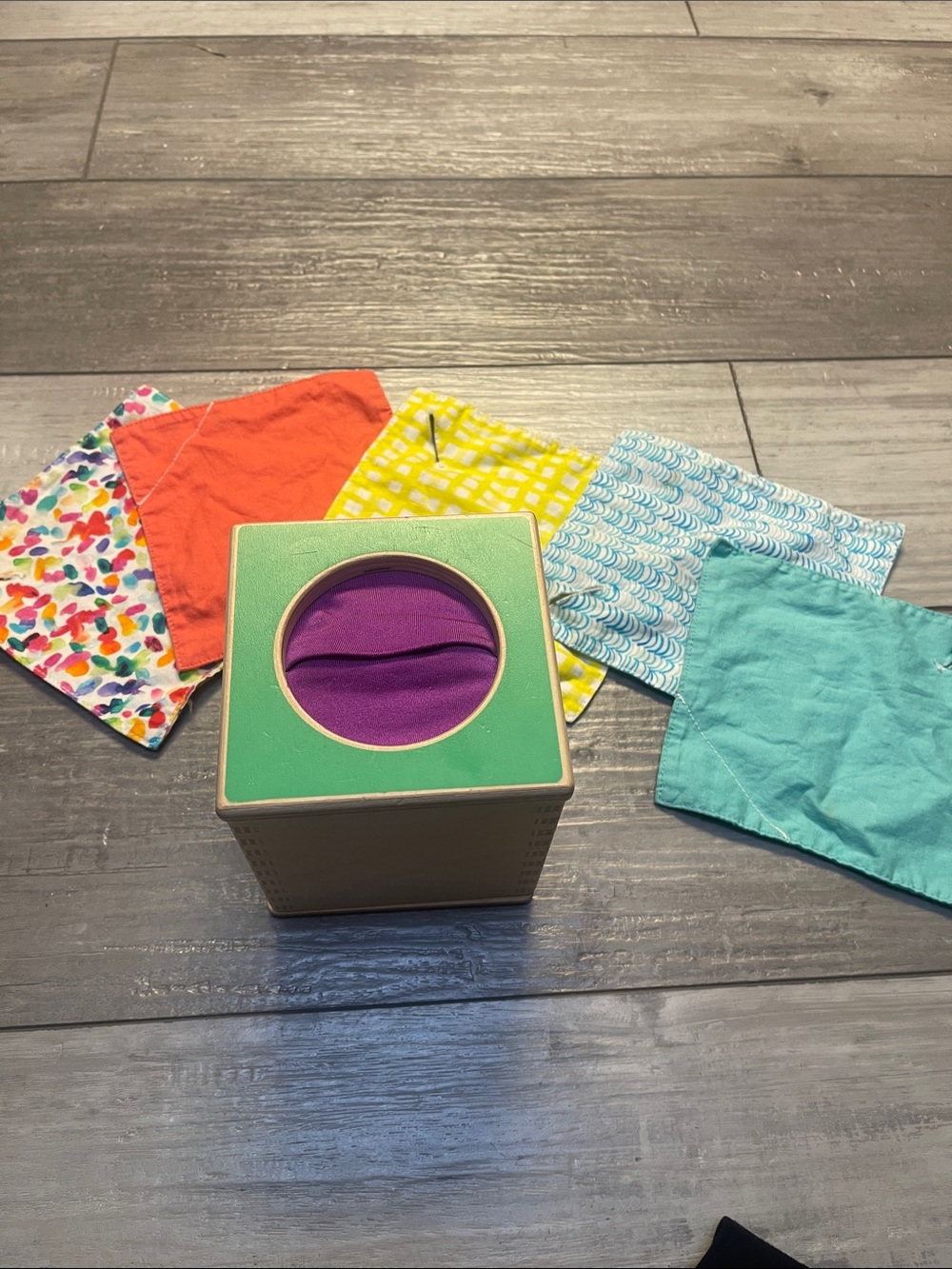 Lovevery Magic Tissue Box